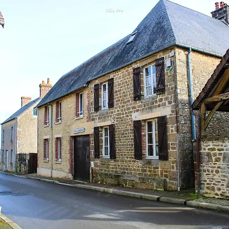 Le Clos Des Halles - Auvray * La Foret-Auvray