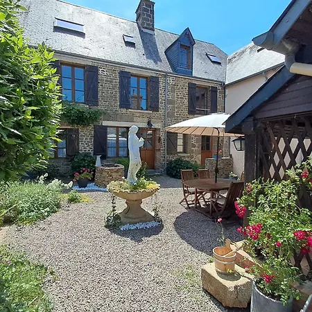Nyaraló Le Clos Des Halles - Auvray *